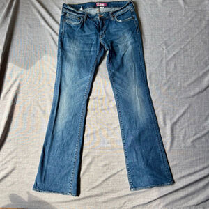 H&M FitSTAR Blue Boot Cut/flare Jeans US 31 Y2K low rise